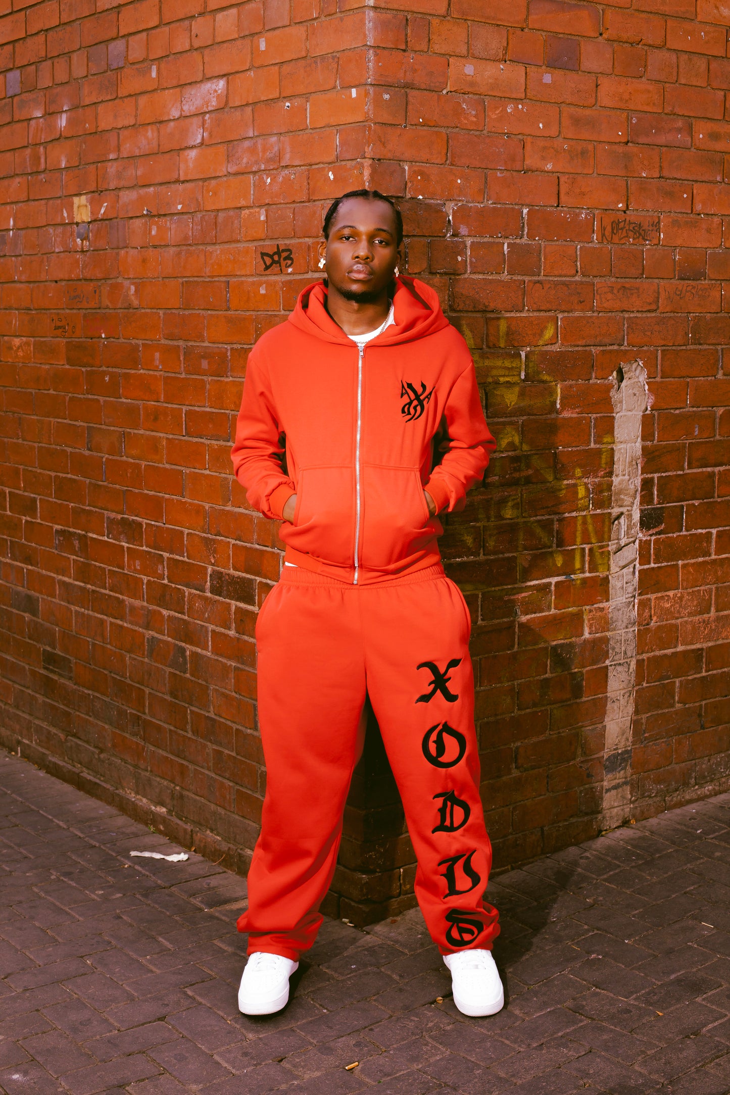 XODUS SWEATPANTS RED