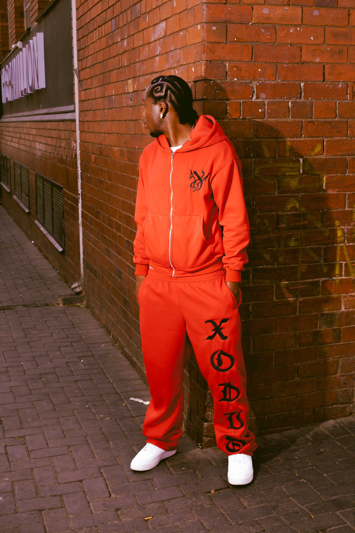 XODUS SWEATSUIT RED